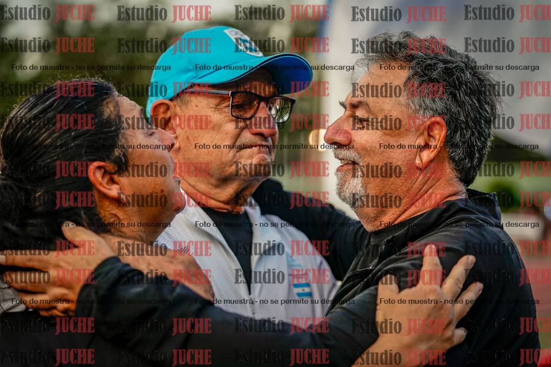 Fotos de algunos extras y podios del día 1