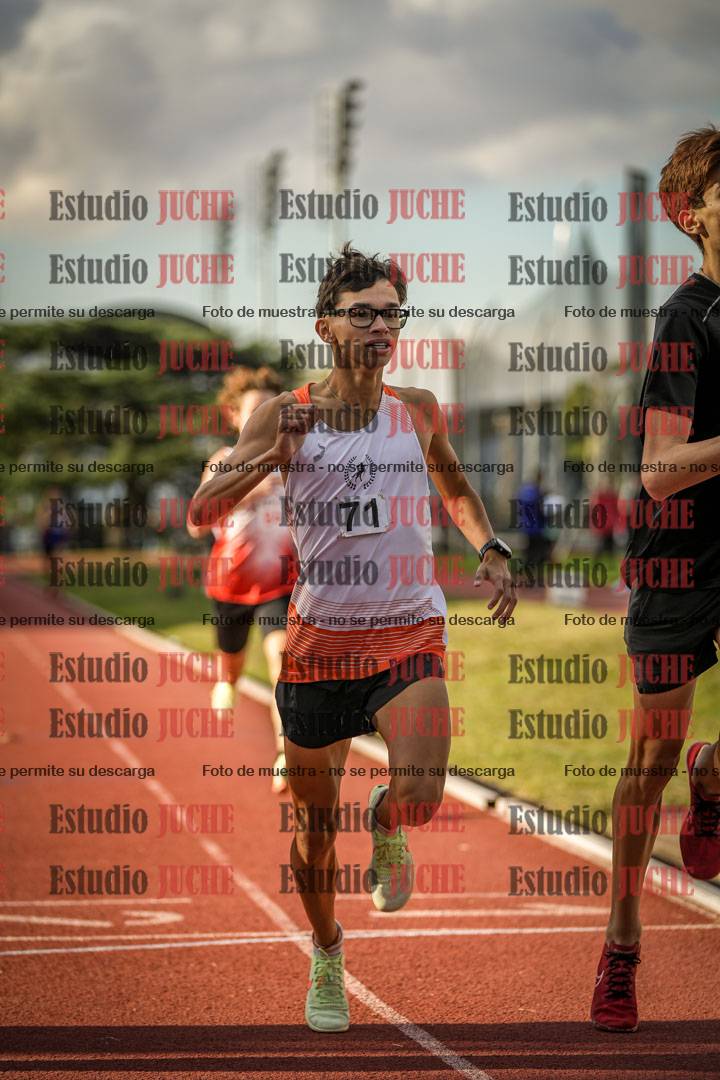 Fotos de los 1500 m llanos de varones