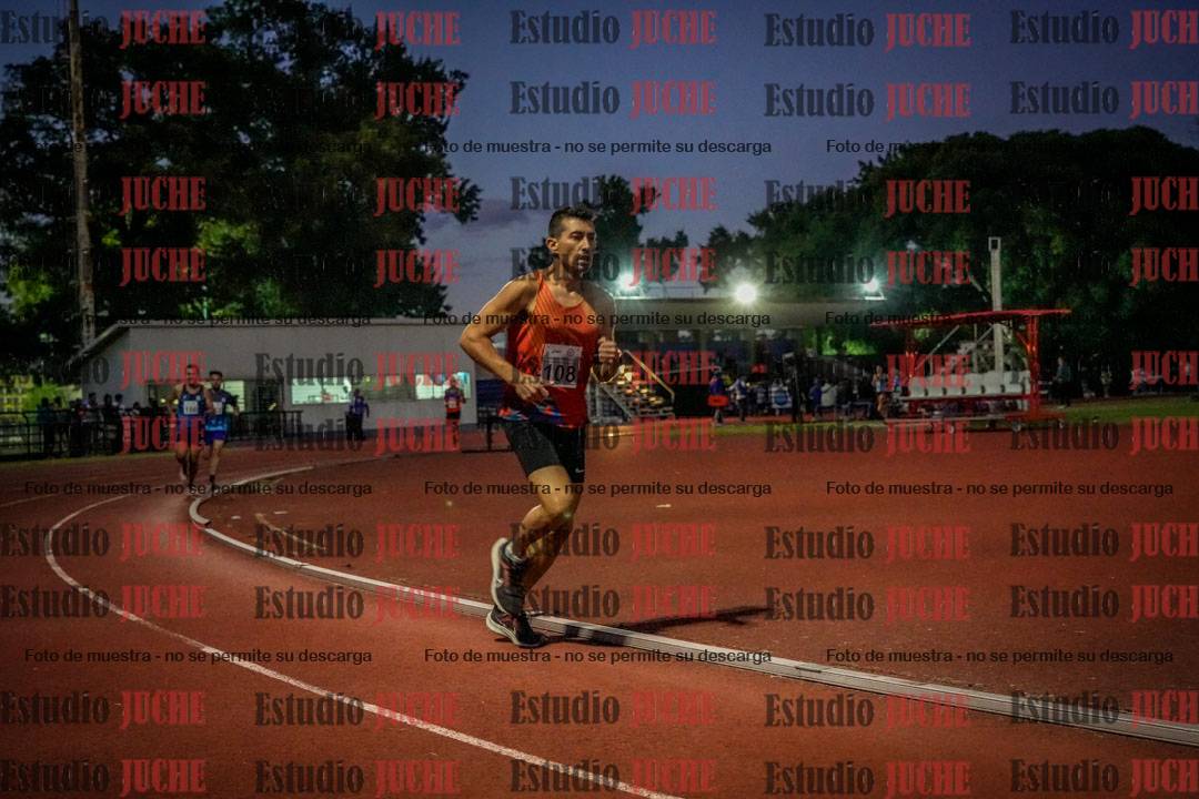 Fotos de los 1500 m llanos de varones
