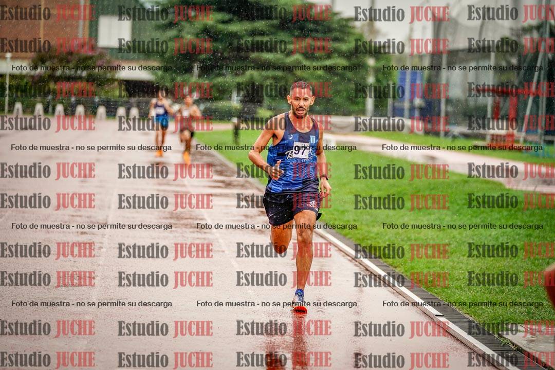 Fotos de los 800 m de varones