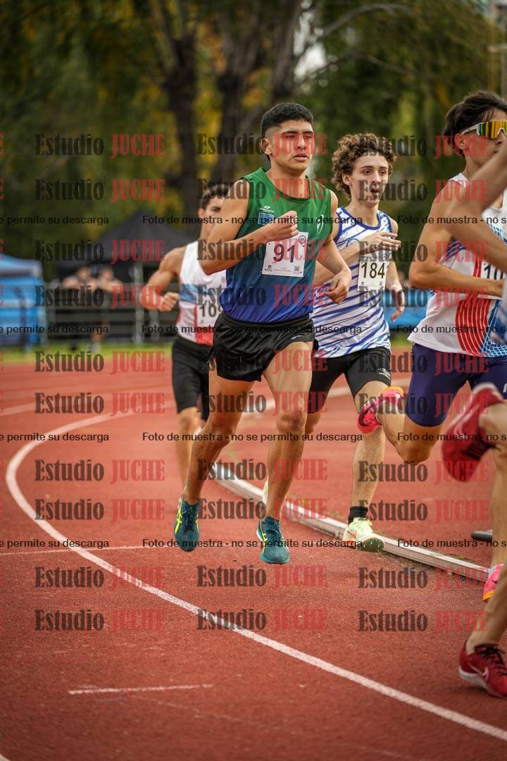Fotos de los 1500 m llanos de varones