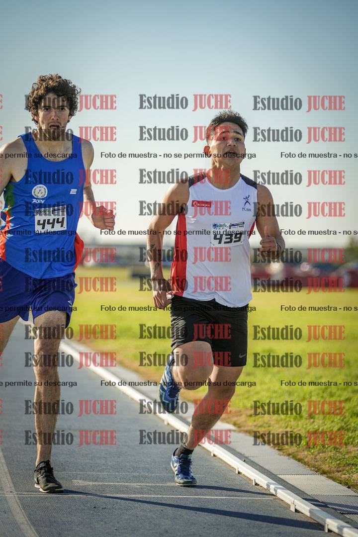 Fotos de los 1500 m llanos de varones