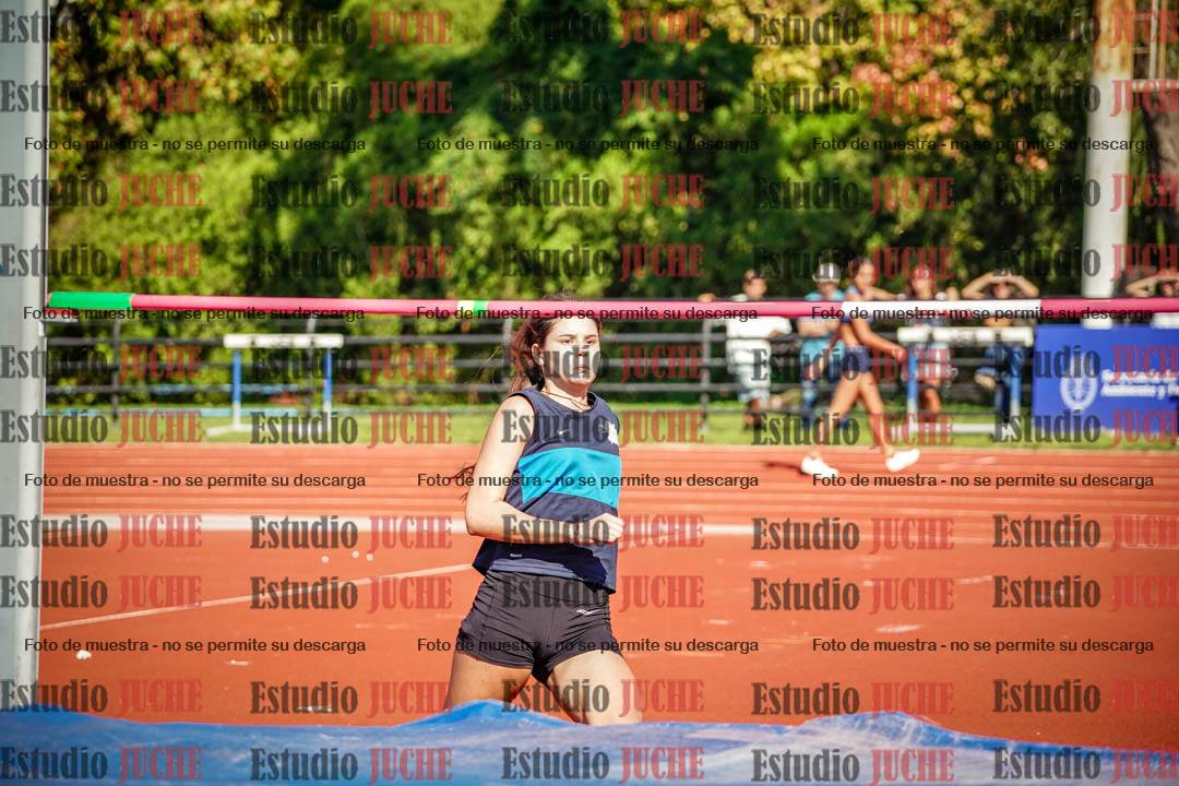 Fotos del salto en alto de mujeres