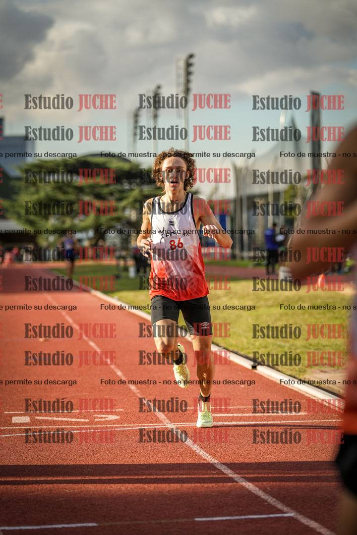 Fotos de los 1500 m llanos de varones