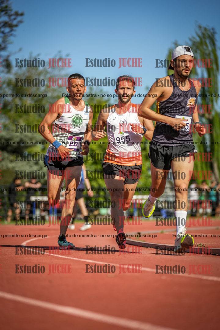 Fotos de los 5000 m llanos de varones