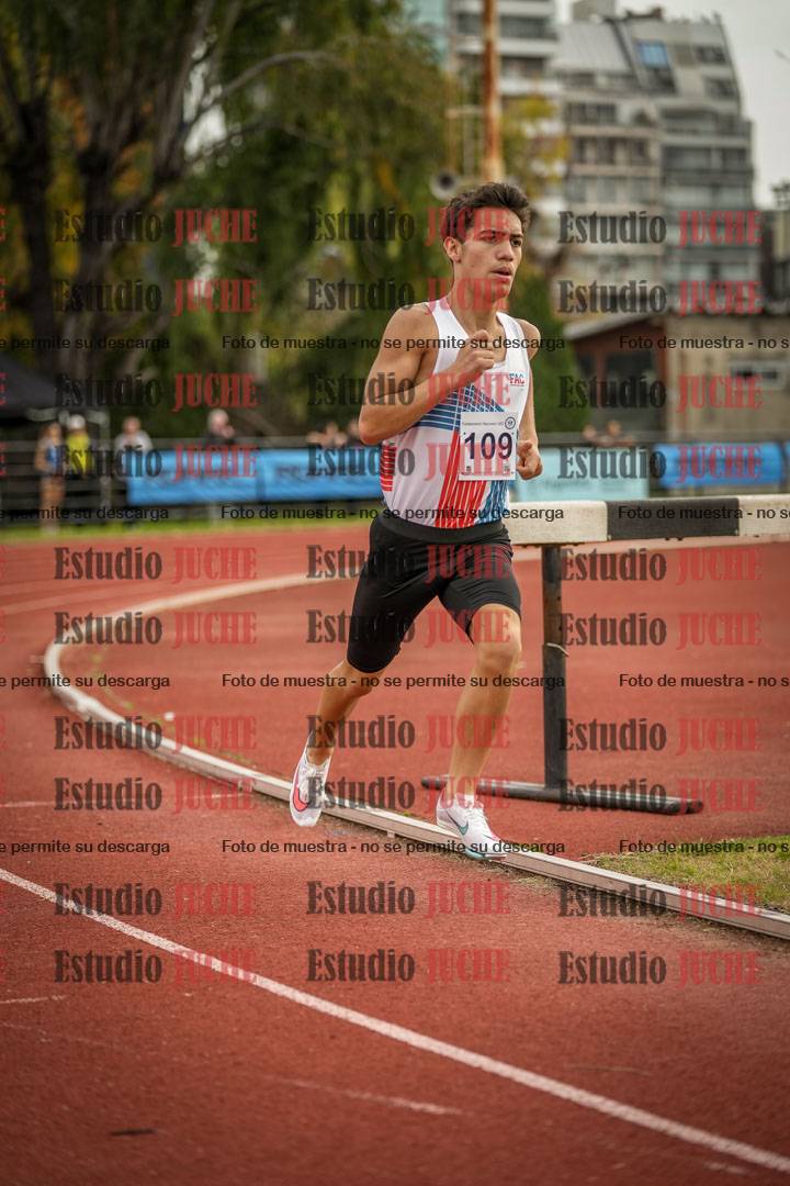 Fotos de los 1500 m llanos de varones