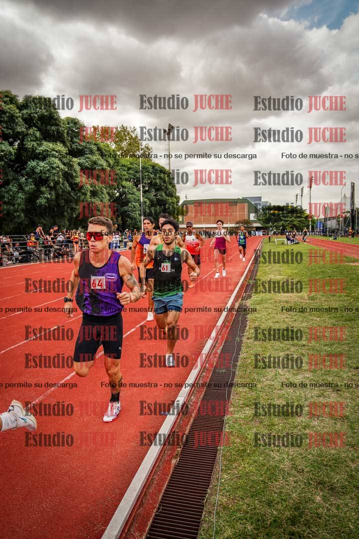 Fotos de los 800 m de varones