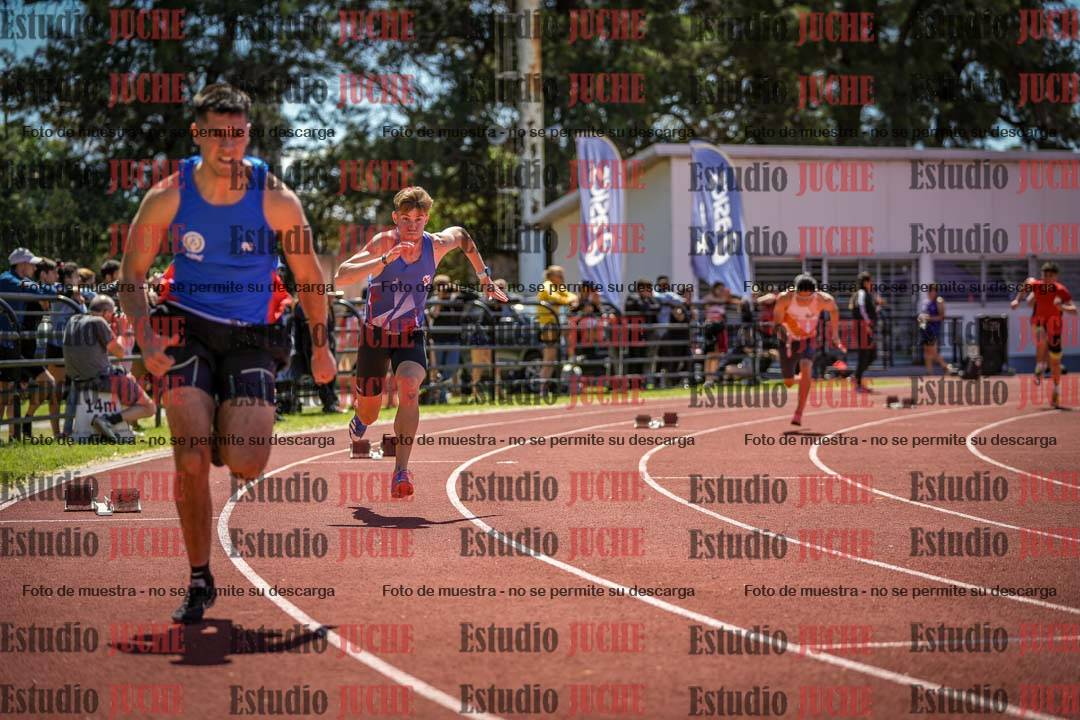Fotos de los 400 m llanos de varones