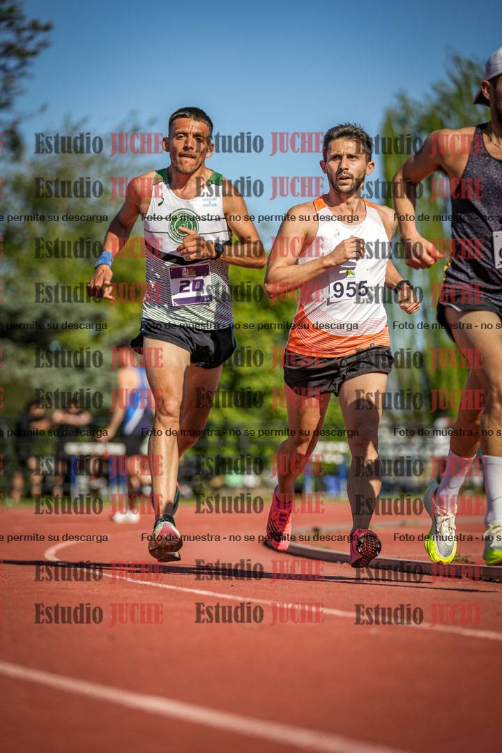 Fotos de los 5000 m llanos de varones