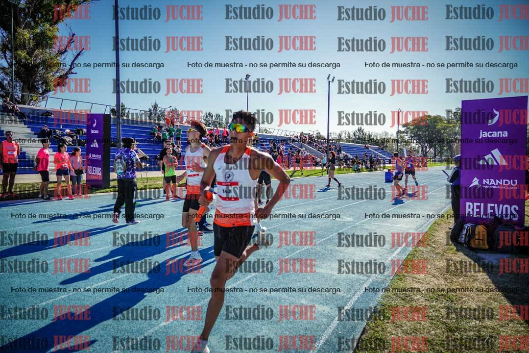 Fotos durante los relevos