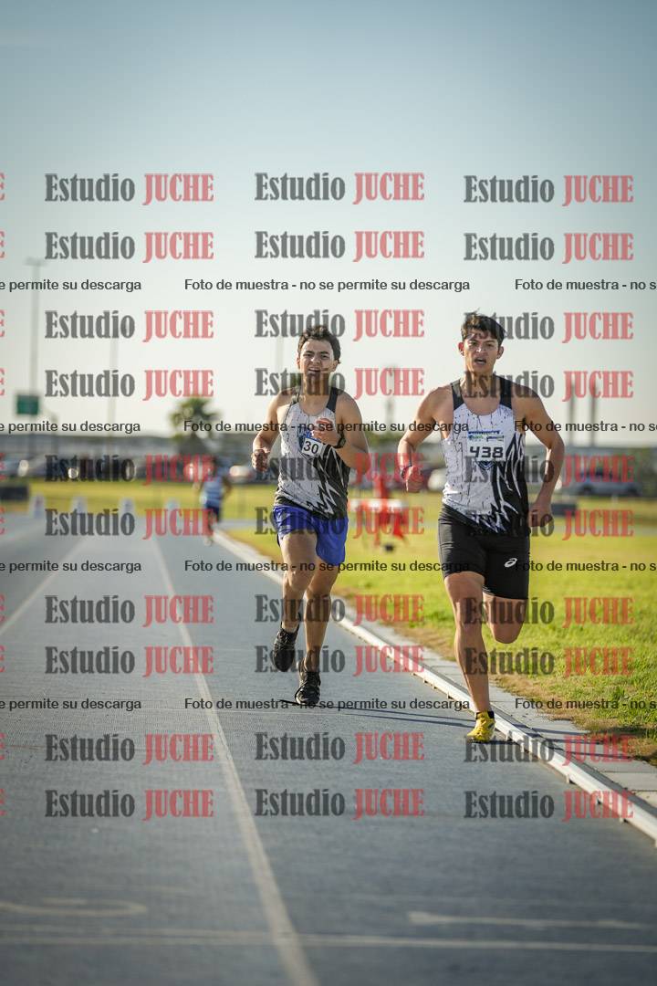 Fotos de los 1500 m llanos de varones