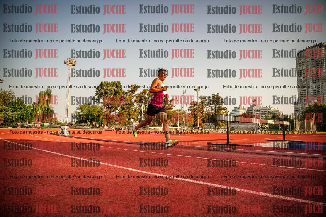 Fotos de los 5000 m llanos de mujeres y varones