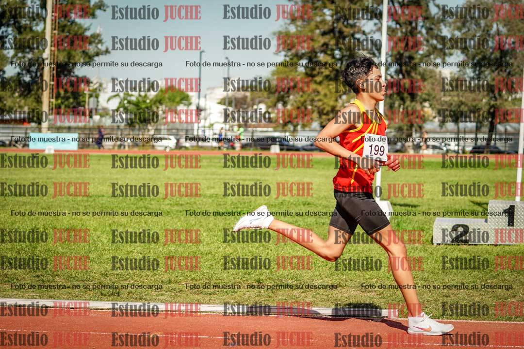 Fotos de los 600 m llanos de varones