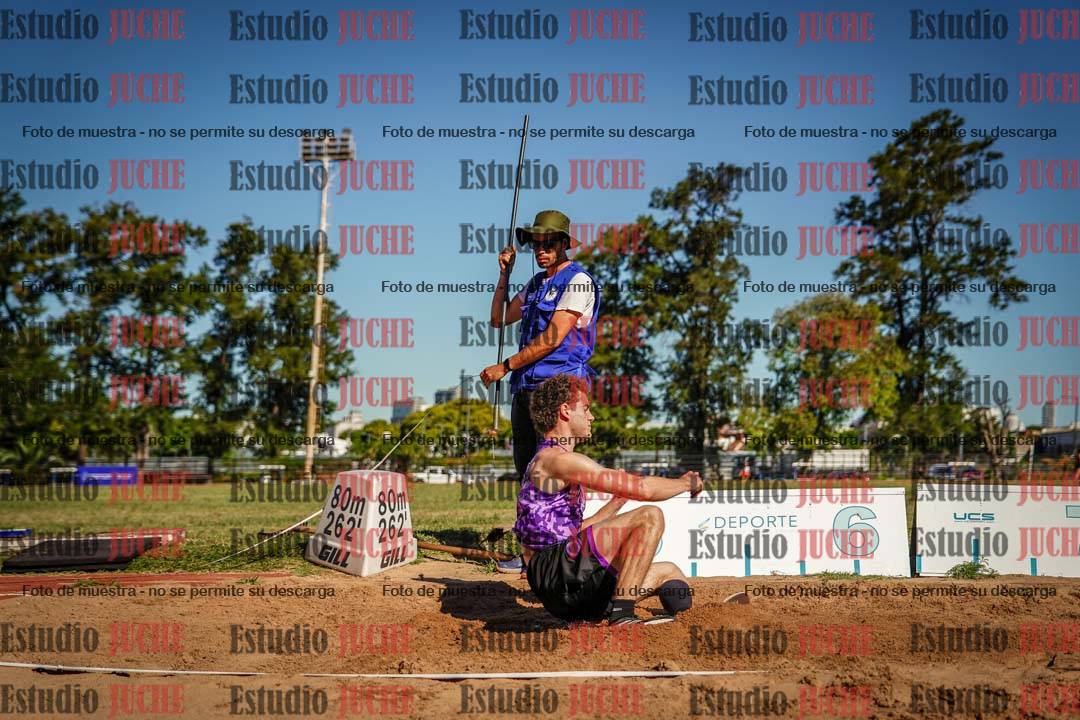 Fotos del salto triple de mujeres y varones - tablas de 8 - 11 - 13