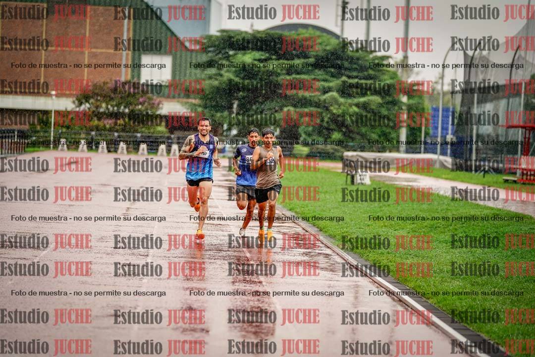 Fotos de los 800 m de varones
