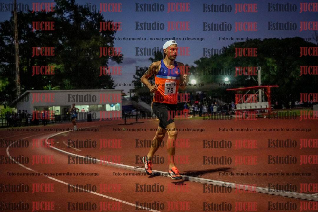 Fotos de los 1500 m llanos de varones