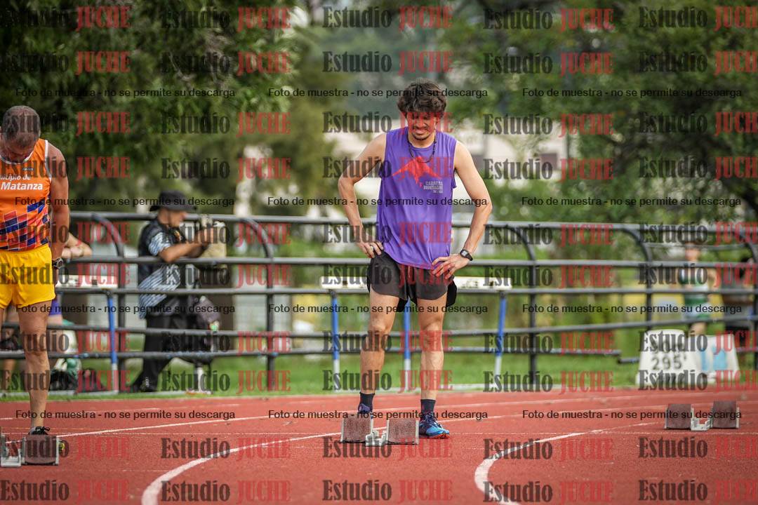 Fotos de los 200 m llanos de varones