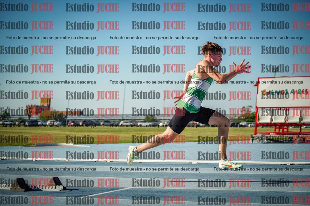 Fotos de los 400 m llanos de varones