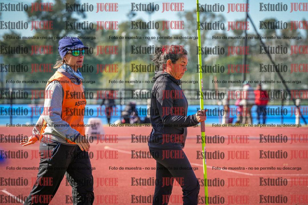 Fotos del lanzamiento de jabalina de mujeres