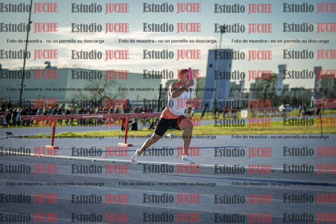 Fotos de las Postas 4x100 m de varones