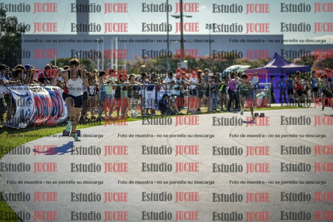 Fotos de los 400 m llanos de varones
