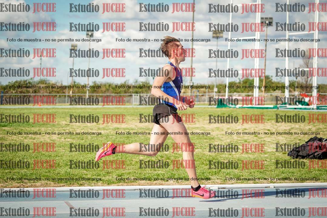 Fotos de los 5000 m llanos de varones