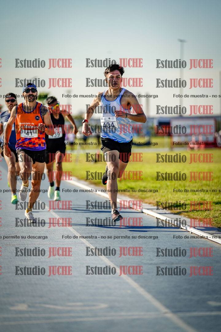 Fotos de los 1500 m llanos de varones