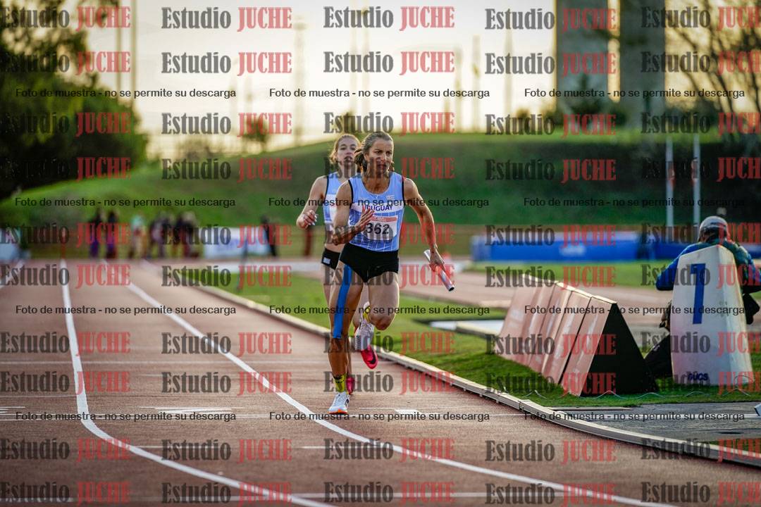 Fotos de los relevos 4x400 m de mujeres