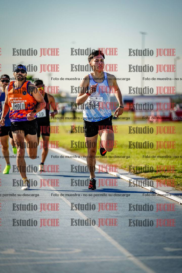Fotos de los 1500 m llanos de varones