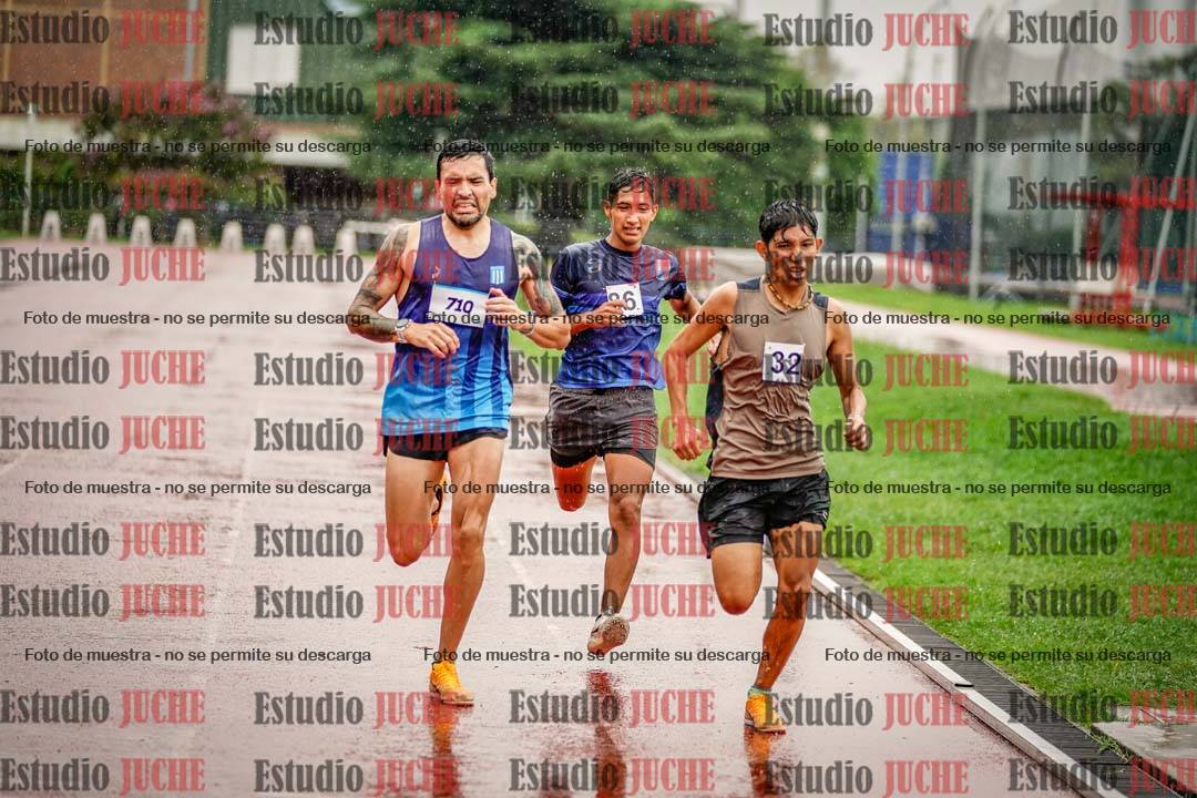 Fotos de los 800 m de varones