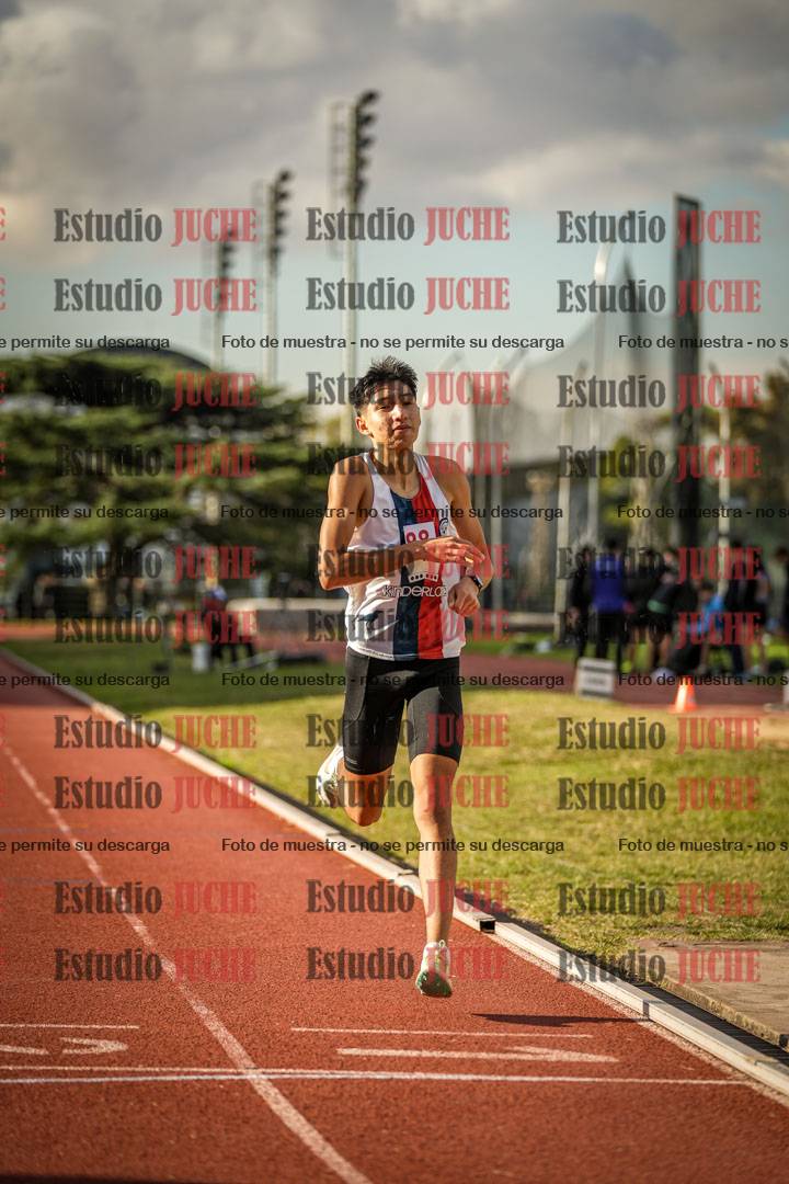 Fotos de los 1500 m llanos de varones