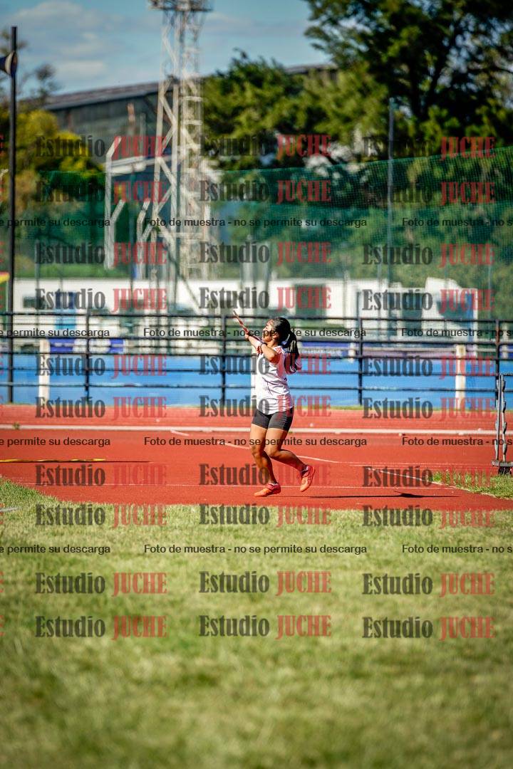 Fotos del lanzamiento de jabalina de mujeres y varones  - U14