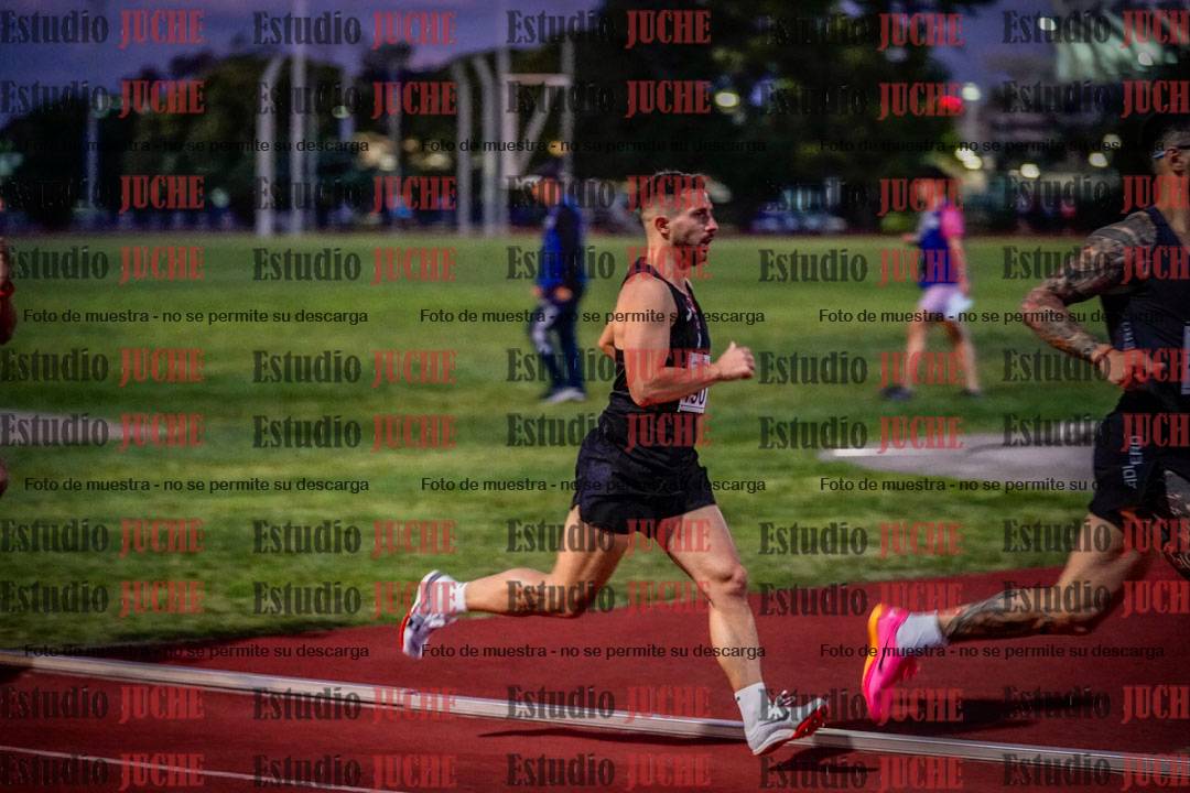 Fotos de los 1500 m llanos de varones