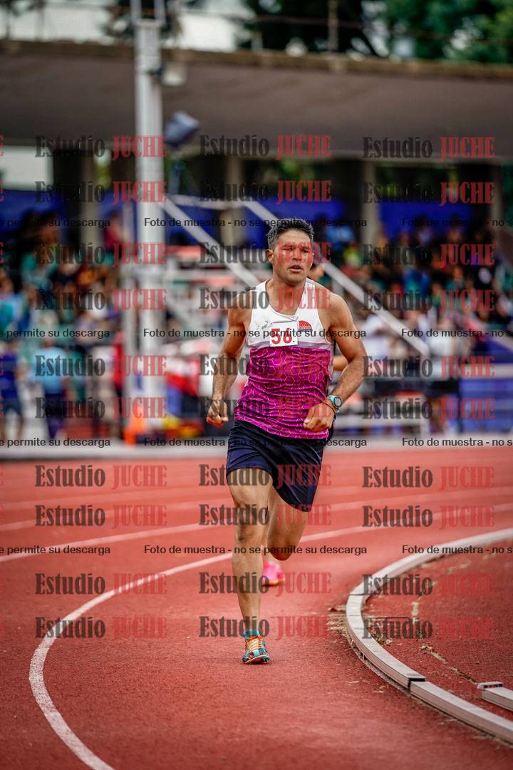 Fotos de los 800 m de varones