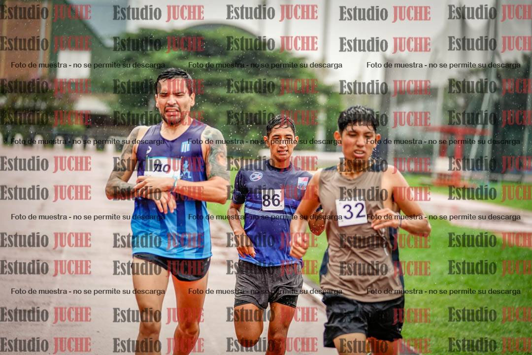 Fotos de los 800 m de varones