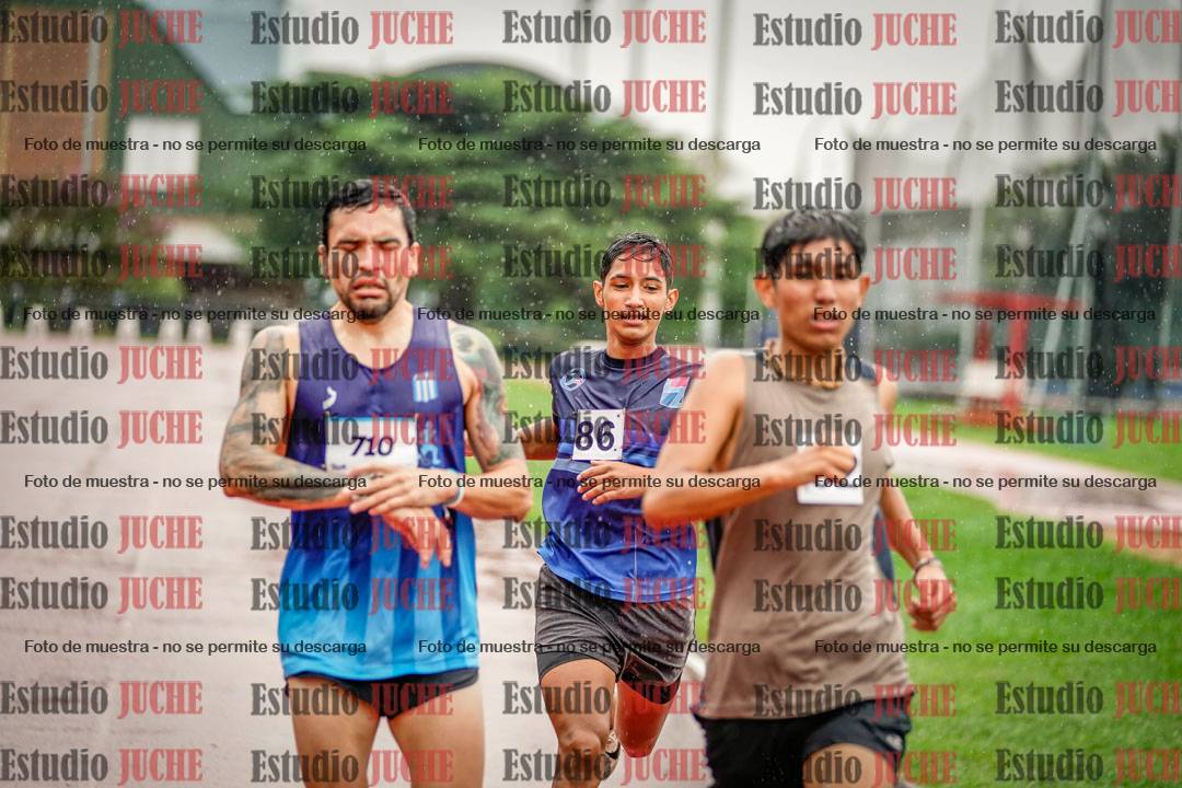 Fotos de los 800 m de varones