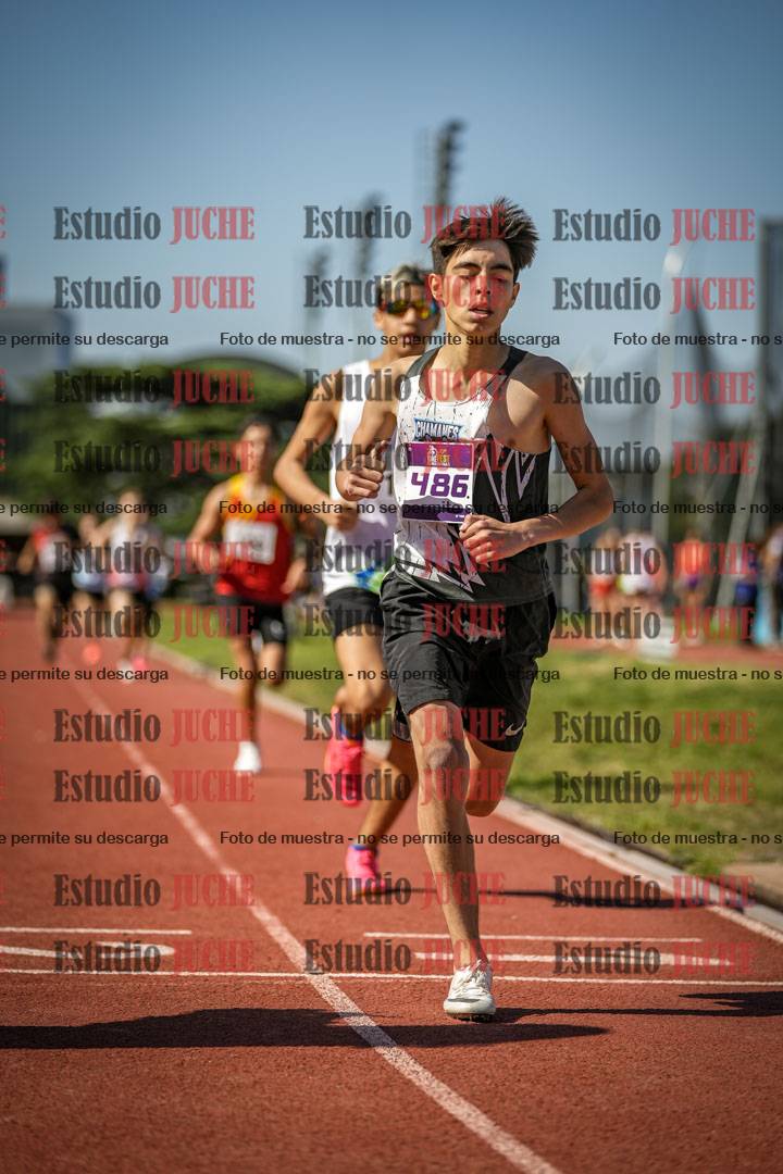 Fotos de los 600 m llanos de varones