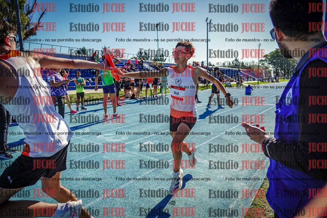Fotos durante los relevos
