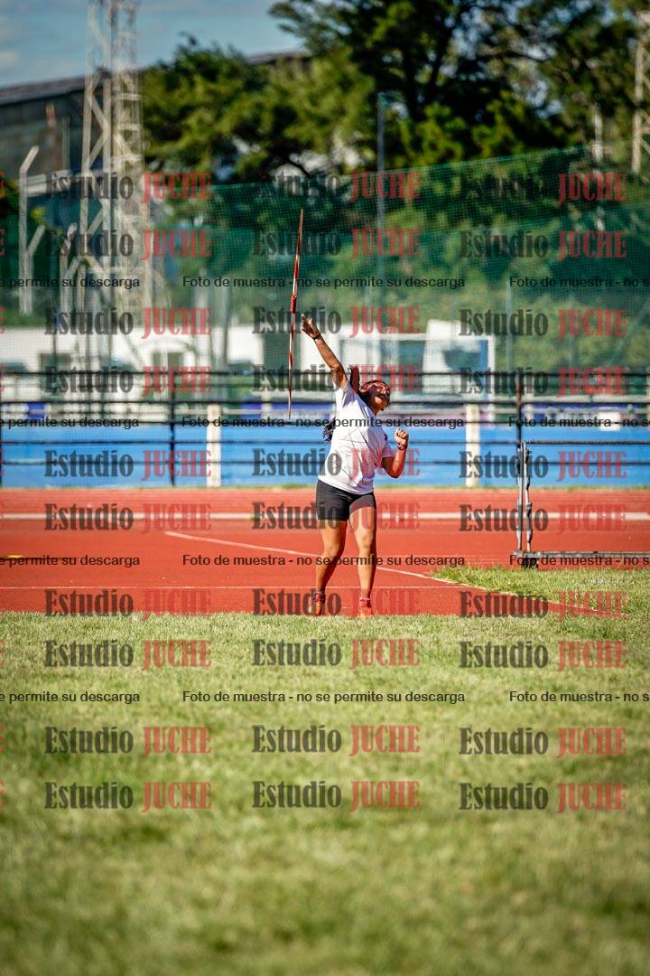 Fotos del lanzamiento de jabalina de mujeres y varones  - U14