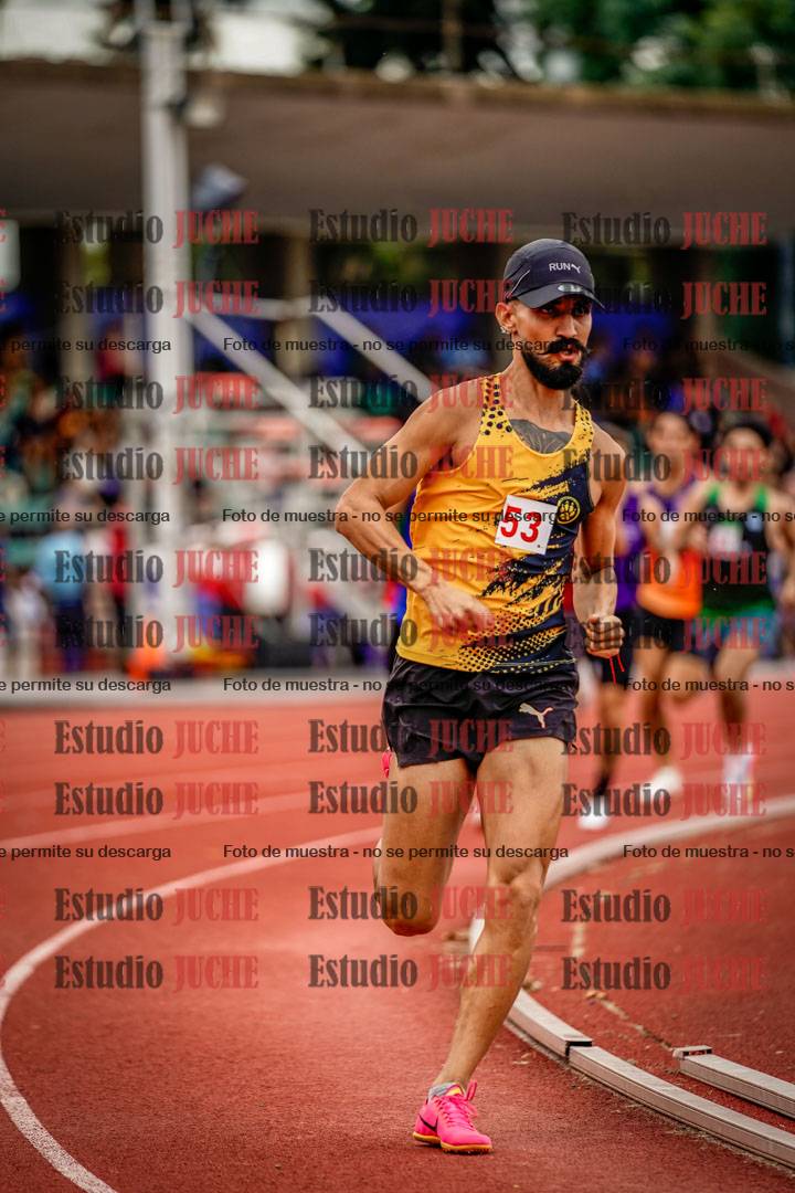 Fotos de los 800 m de varones