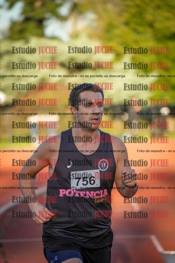 Fotos de los 3000 m llanos de varones