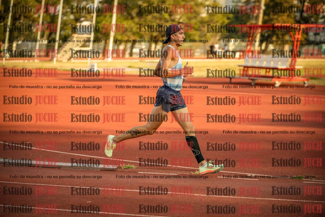 Fotos de los 5000 m llanos de mujeres y varones