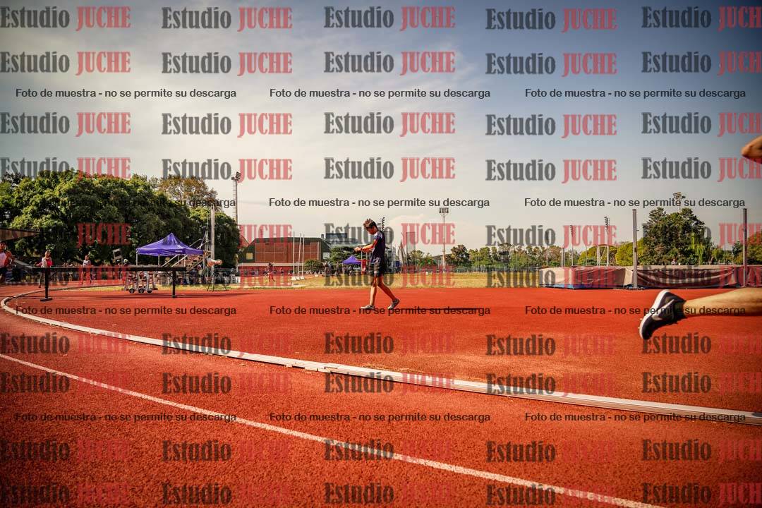 Fotos de los 800 m llanos de varones