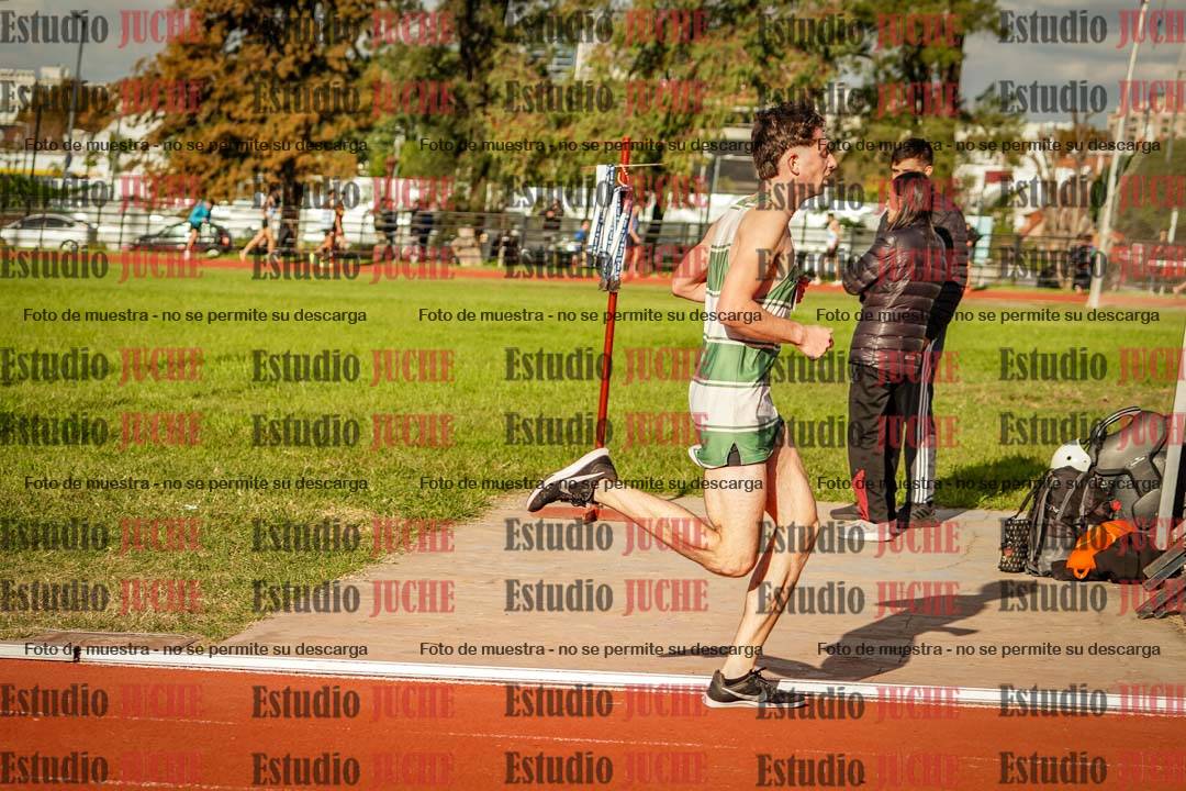Fotos de los 1500 m llanos de varones