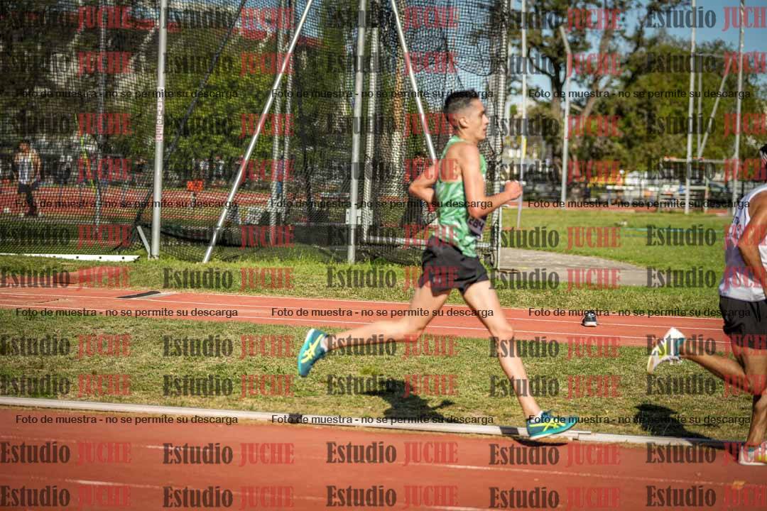 Fotos de los 5000 m llanos de varones