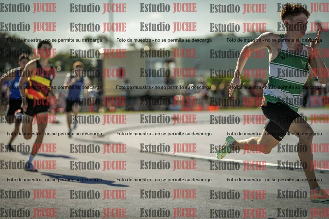 Fotos de los 400 m llanos de varones