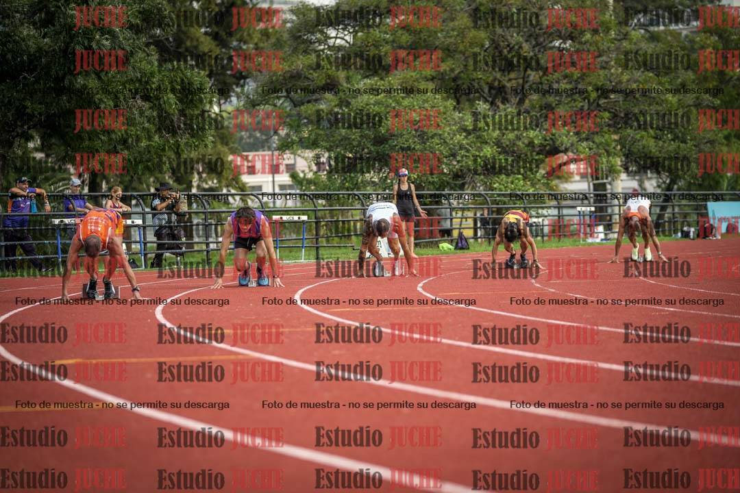 Fotos de los 200 m llanos de varones