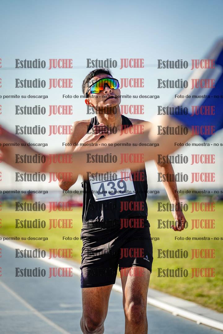 Fotos de los 1500 m llanos de varones