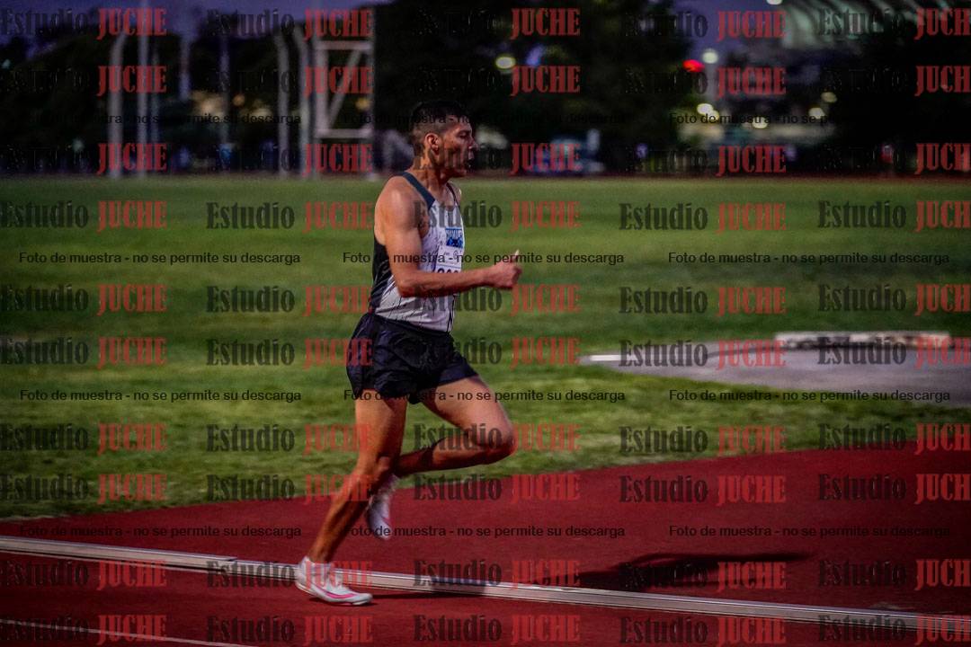 Fotos de los 1500 m llanos de varones
