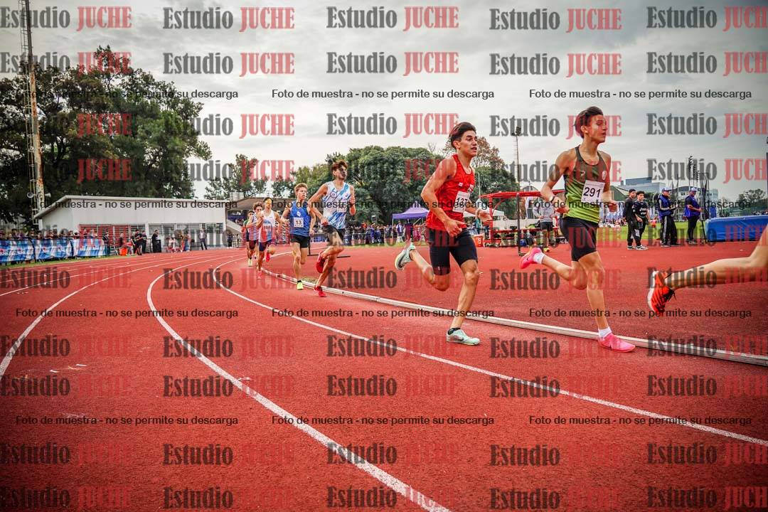 Fotos de los 1500 m llanos de varones